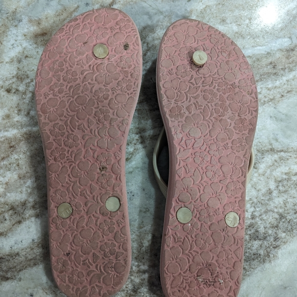 Roxy Flips Flops - Picture 3 of 4